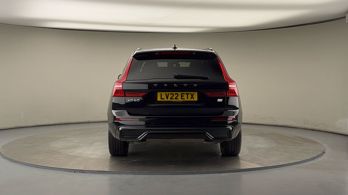 Used Volvo XC60 2022 for sale - 76280705: Photo 4