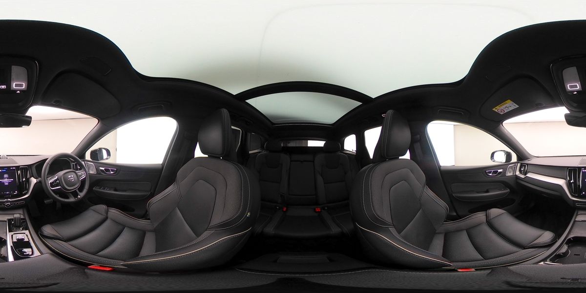 Used Volvo XC60 2022 for sale - 76280705: Photo 43