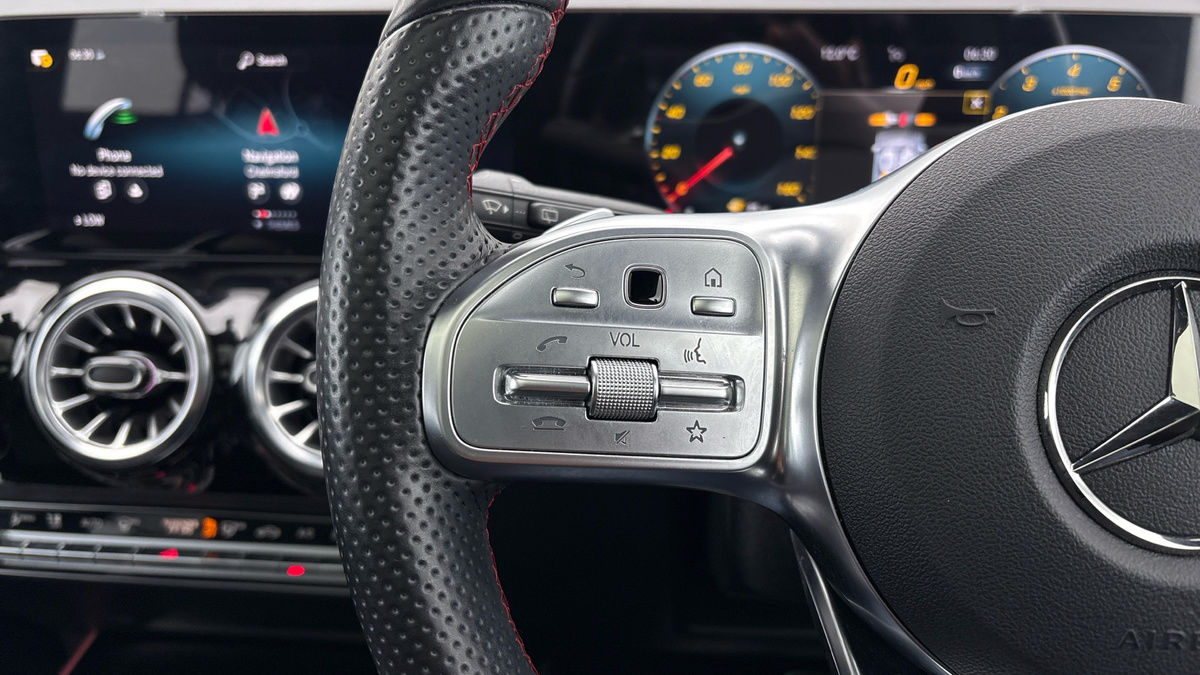 Used Mercedes-Benz GLA 2022 for sale - 76686927: Photo 13