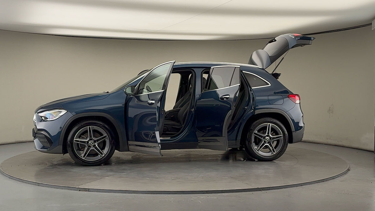 Used Mercedes-Benz GLA 2022 for sale - 76686927: Photo 47