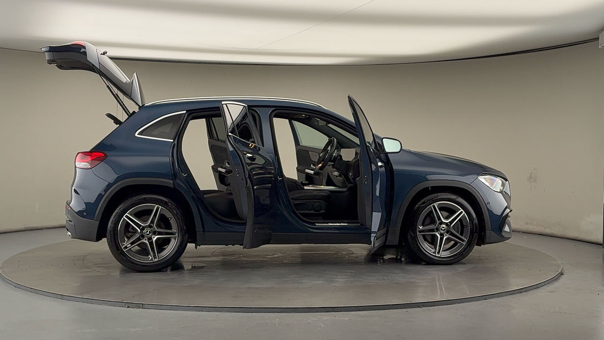 Used Mercedes-Benz GLA 2022 for sale - 76686927: Photo 56