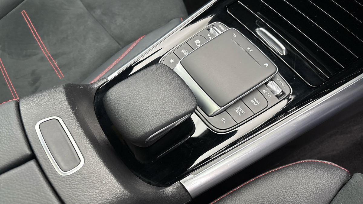 Used Mercedes-Benz GLA 2022 for sale - 76686927: Photo 9