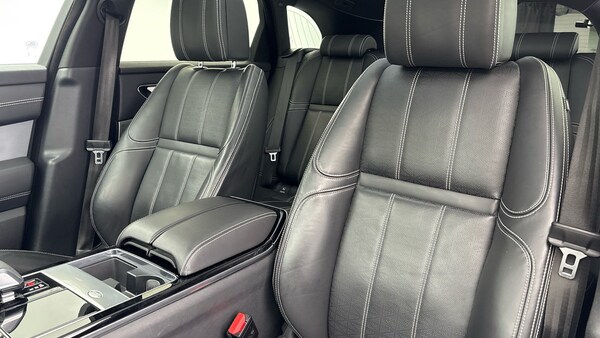 Used Land Rover Range Rover Velar 2021 for sale - 76236438: Photo 7