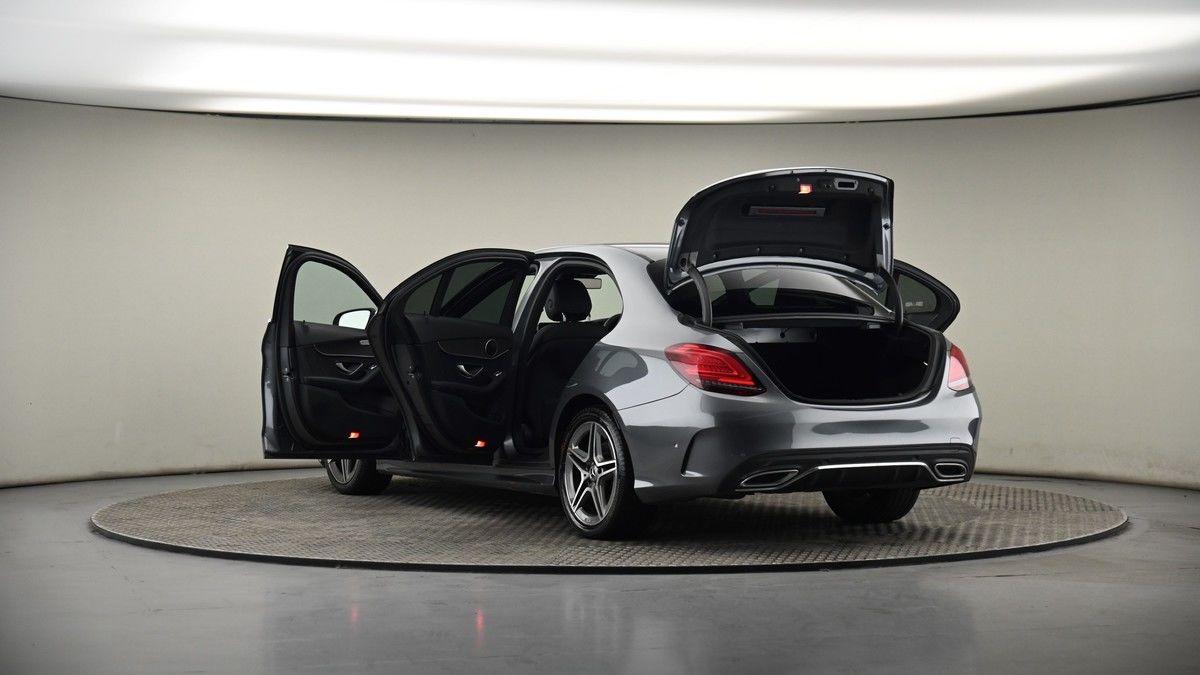 Used Mercedes-Benz C Class 2019 for sale - 76470849: Photo 14