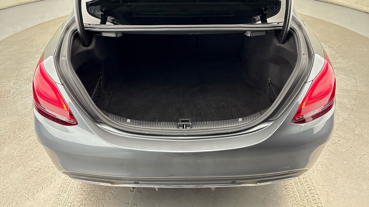 Used Mercedes-Benz C Class 2019 for sale - 76470849: Photo 21