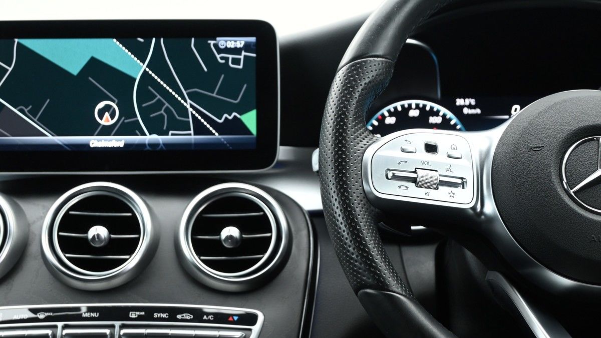 Used Mercedes-Benz C Class 2019 for sale - 76470849: Photo 28