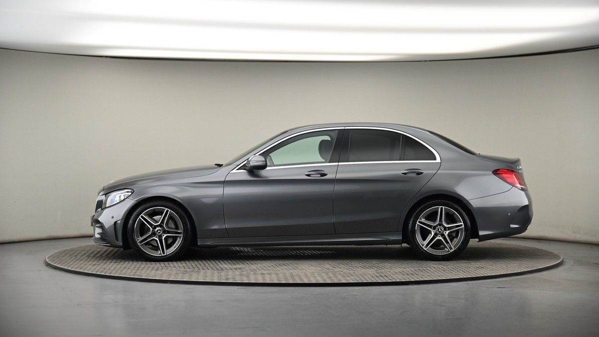 Used Mercedes-Benz C Class 2019 for sale - 76470849: Photo 36