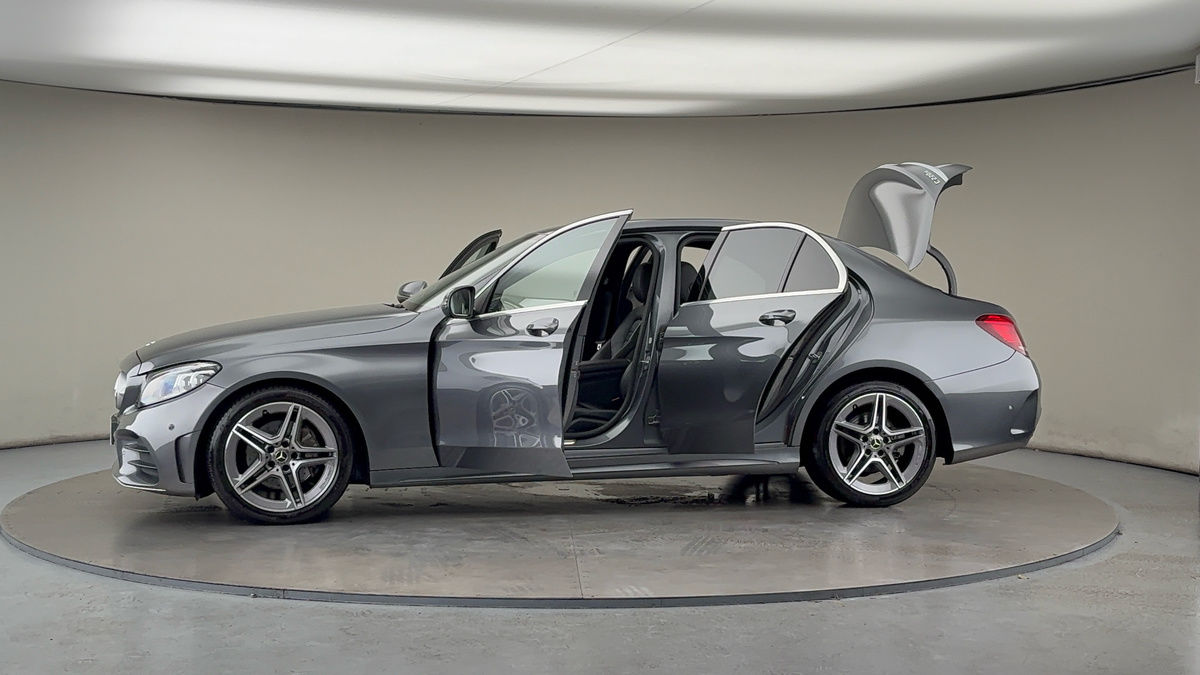 Used Mercedes-Benz C Class 2019 for sale - 76470849: Photo 88