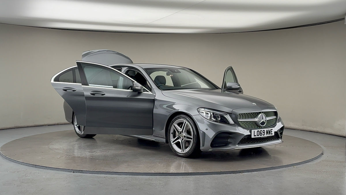 Used Mercedes-Benz C Class 2019 for sale - 76470849: Photo 99