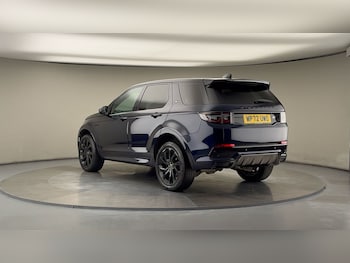Used Land Rover Discovery Sport 2022 for sale - 76119511: Photo