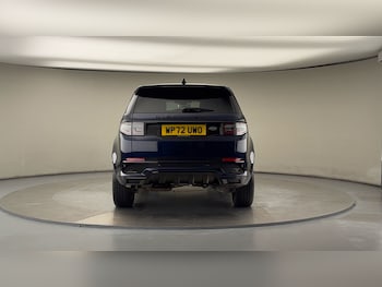 Used Land Rover Discovery Sport 2022 for sale - 76119511: Photo
