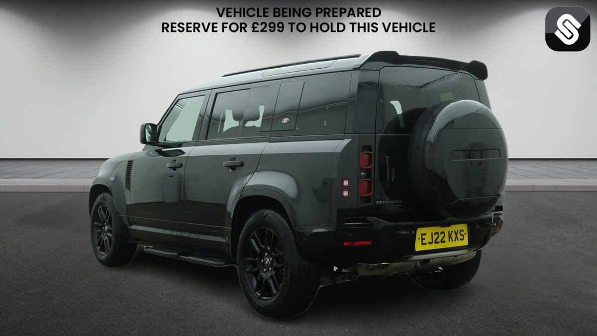 Used Land Rover Defender 110 2022 for sale - 77749388: Photo 3