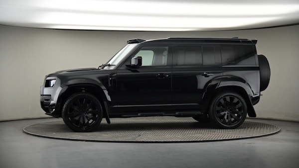 Used Land Rover Defender 110 2023 for sale - 74593384: Photo 35
