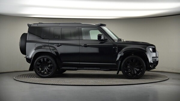 Used Land Rover Defender 110 2023 for sale - 74593384: Photo 43
