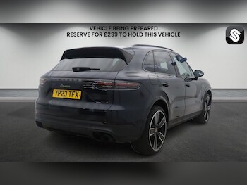 Used Porsche Cayenne 2023 for sale - 78960279: Photo