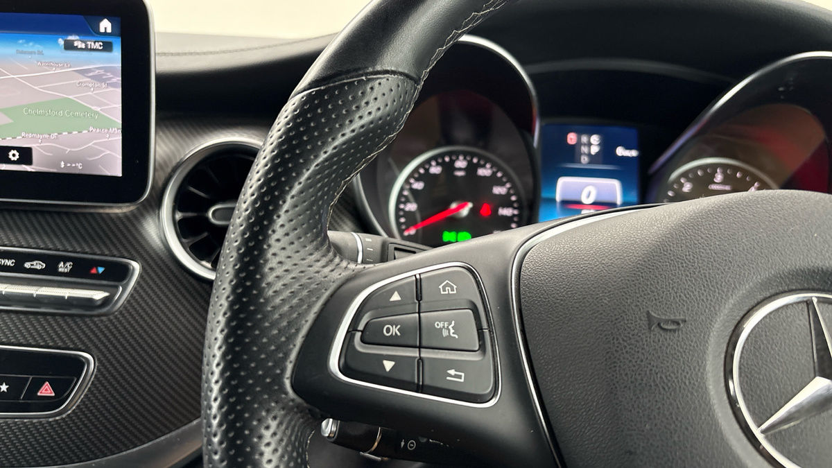 Used Mercedes-Benz V-Class 2023 for sale - 75999272: Photo 13