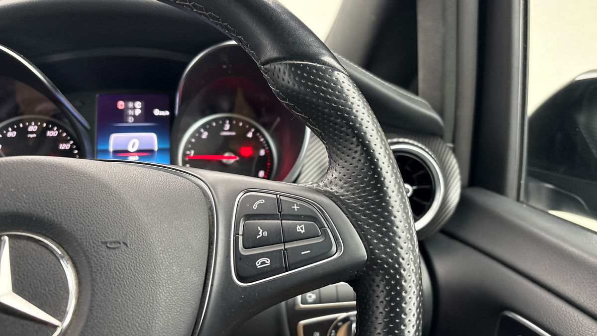 Used Mercedes-Benz V-Class 2023 for sale - 75999272: Photo 14