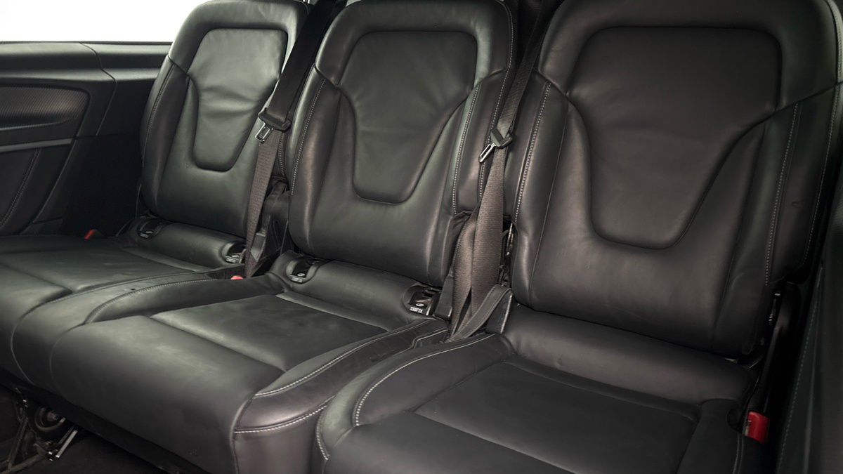 Used Mercedes-Benz V-Class 2023 for sale - 75999272: Photo 9