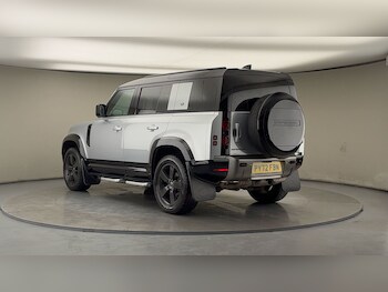 Used Land Rover Defender 110 2022 for sale - 77213246: Photo