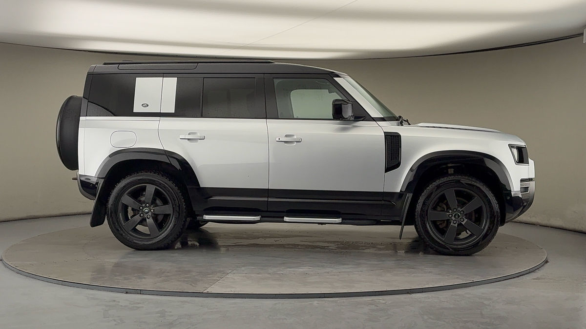 Used Land Rover Defender 110 2022 for sale - 77213246: Photo 36