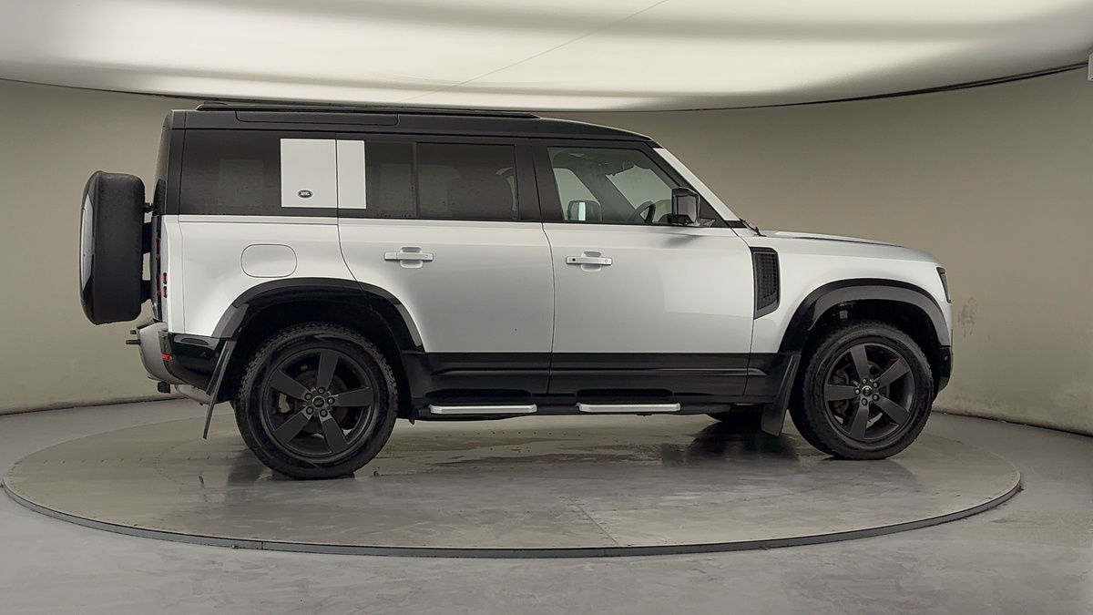 Used Land Rover Defender 110 2022 for sale - 77213246: Photo 37