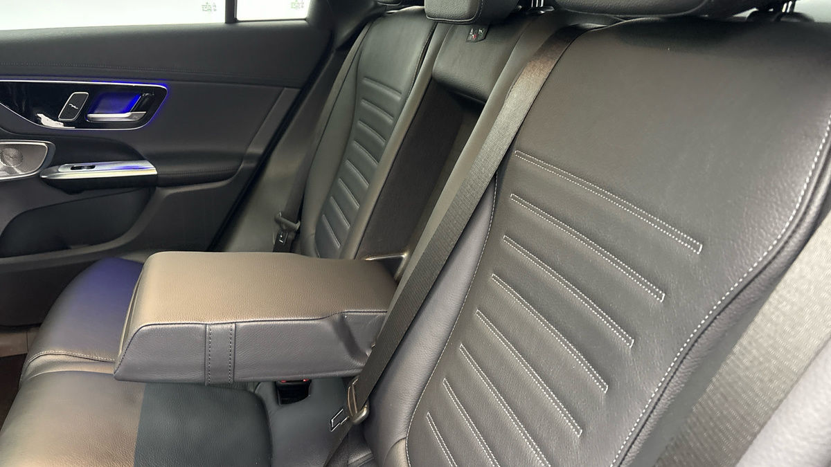 Used Mercedes-Benz GLC 2023 for sale - 77277069: Photo 9