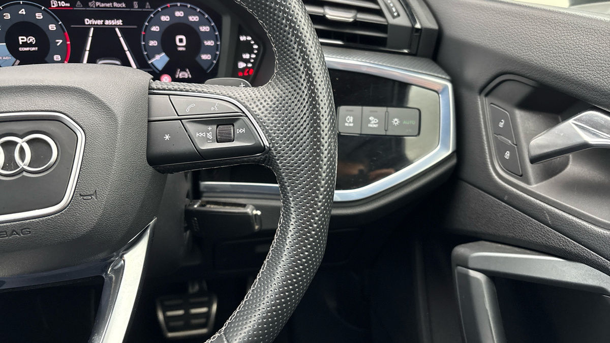 Used Audi Q3 2023 for sale - 76974097: Photo 14