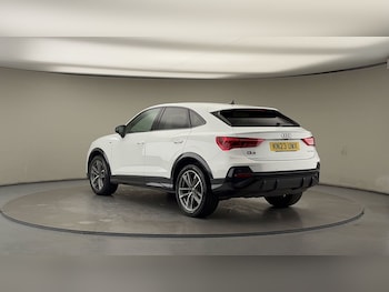 Used Audi Q3 2023 for sale - 76974097: Photo