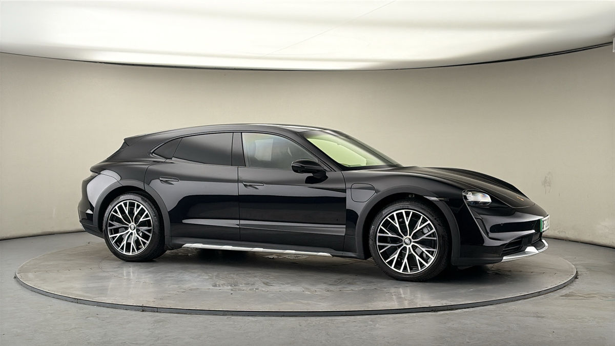 Used Porsche Taycan 2022 for sale - 77937575: Photo 39