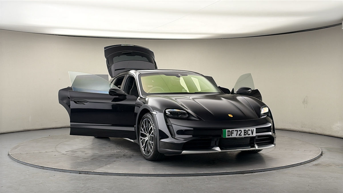 Used Porsche Taycan 2022 for sale - 77937575: Photo 56