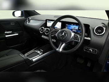 Used Mercedes-Benz GLA 2024 for sale - 75528773: Photo