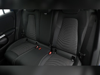 Used Mercedes-Benz GLA 2024 for sale - 75528773: Photo