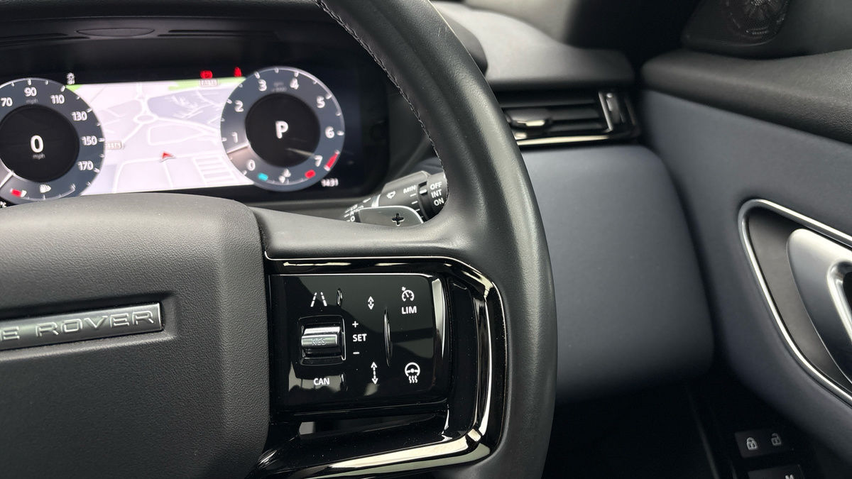 Used Land Rover Range Rover Velar 2023 for sale - 76040261: Photo 14