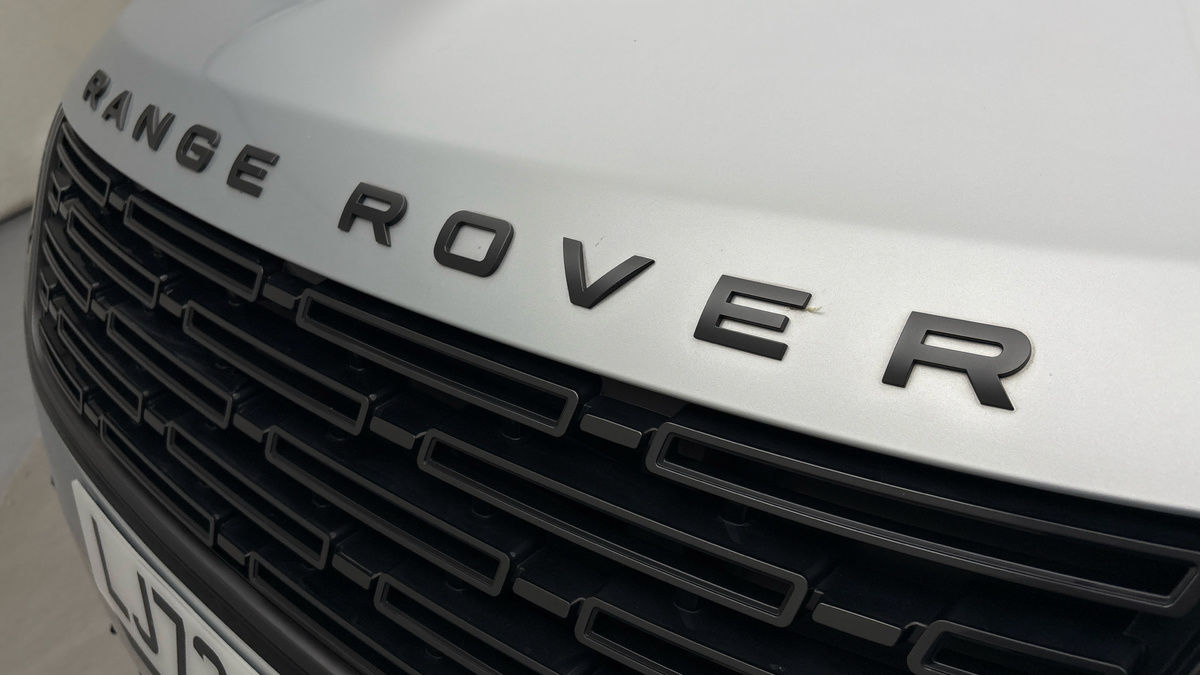 Used Land Rover Range Rover Velar 2023 for sale - 76040261: Photo 24