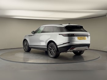 Used Land Rover Range Rover Velar 2023 for sale - 76040261: Photo