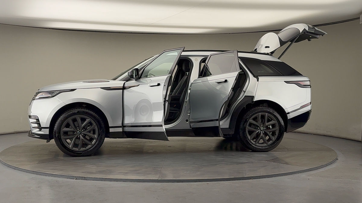 Used Land Rover Range Rover Velar 2023 for sale - 76040261: Photo 47