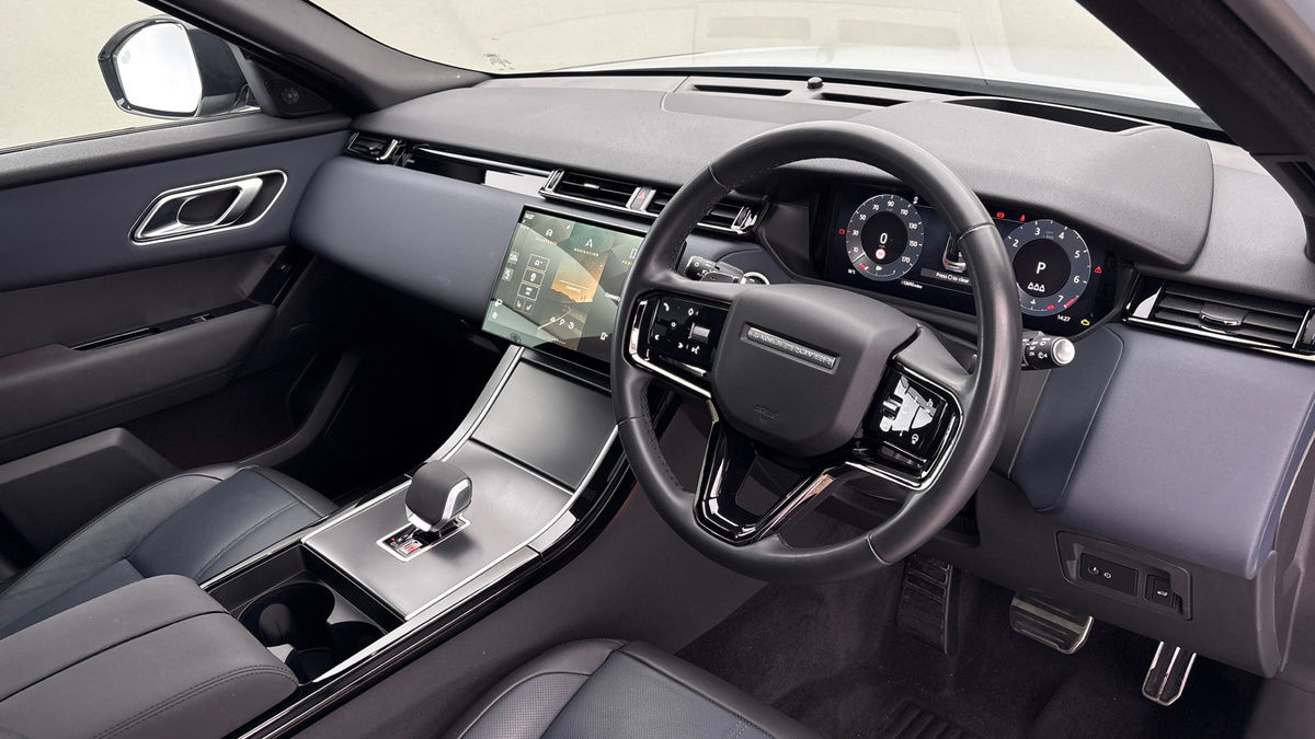 Used Land Rover Range Rover Velar 2023 for sale - 76040261: Photo 5