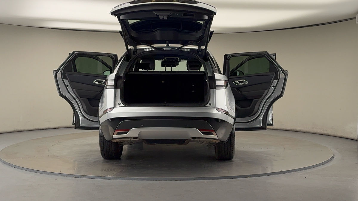 Used Land Rover Range Rover Velar 2023 for sale - 76040261: Photo 60