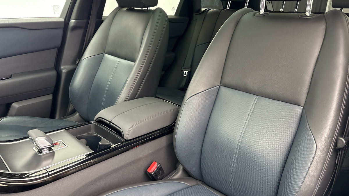 Used Land Rover Range Rover Velar 2023 for sale - 76040261: Photo 7