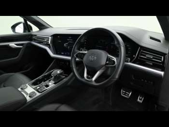 Used Volkswagen Touareg 2023 for sale - 74078843: Photo