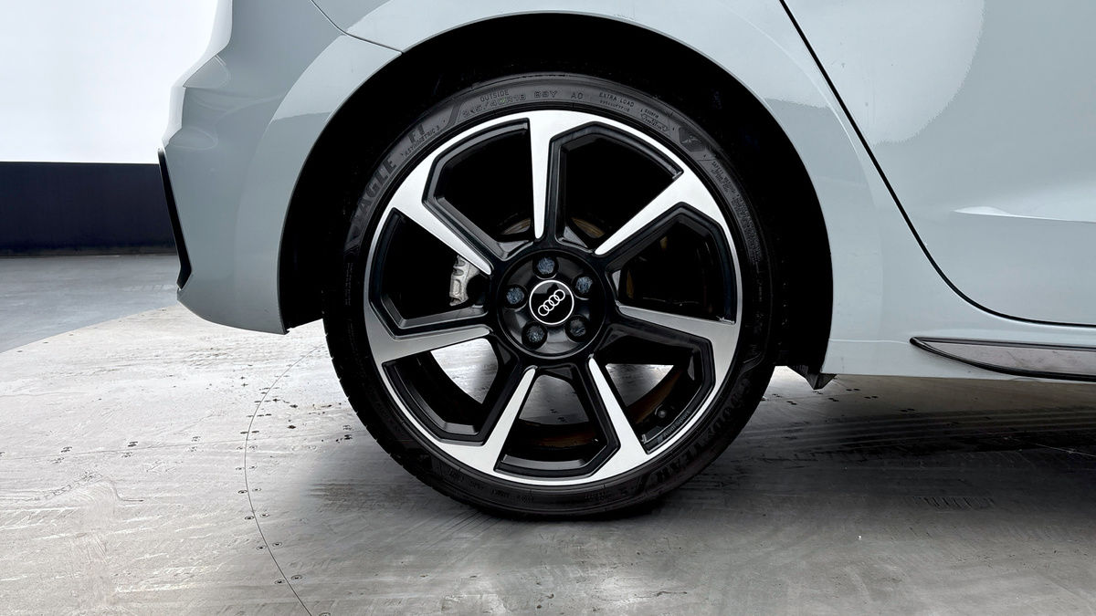 Used Audi A1 2021 for sale - 76256962: Photo 10