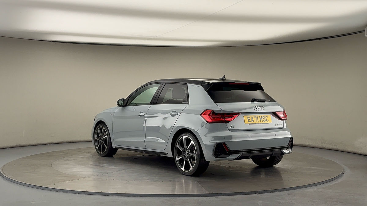 Used Audi A1 2021 for sale - 76256962: Photo 2