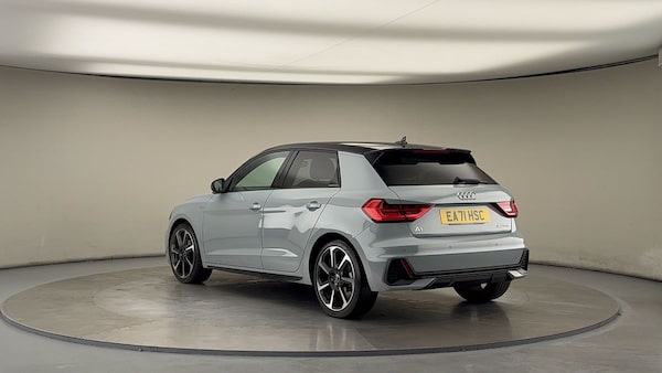 Used Audi A1 2021 for sale - 76256962: Photo 2