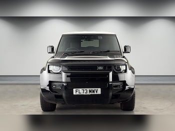 Used Land Rover Defender 90 2023 for sale - 78345377: Photo