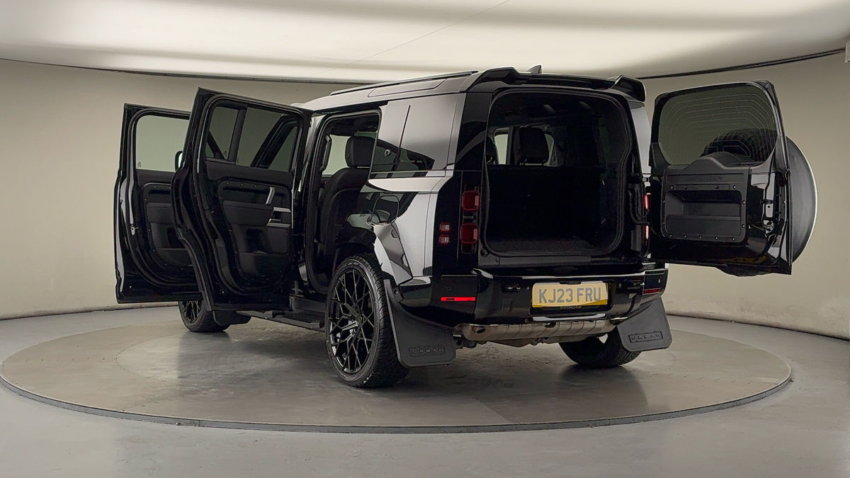 Used Land Rover Defender 110 2023 for sale - 76559621: Photo 23