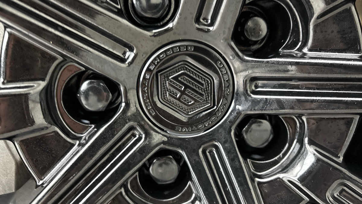 Used Land Rover Defender 110 2023 for sale - 76559621: Photo 27