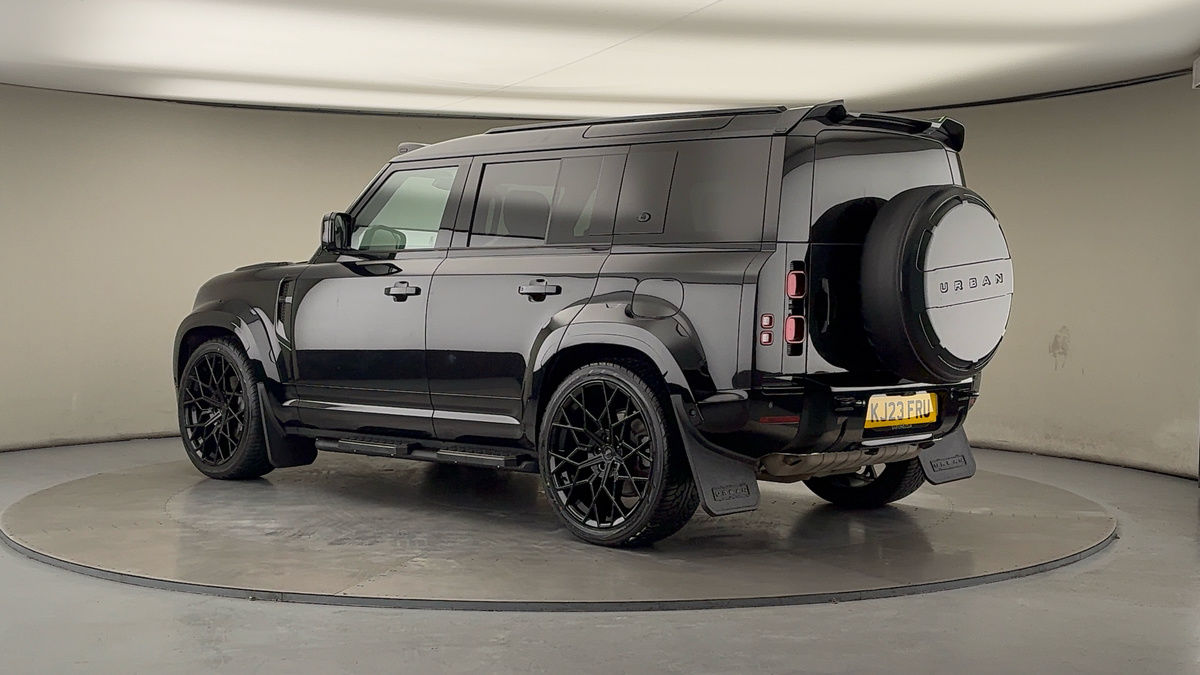 Used Land Rover Defender 110 2023 for sale - 76559621: Photo 31