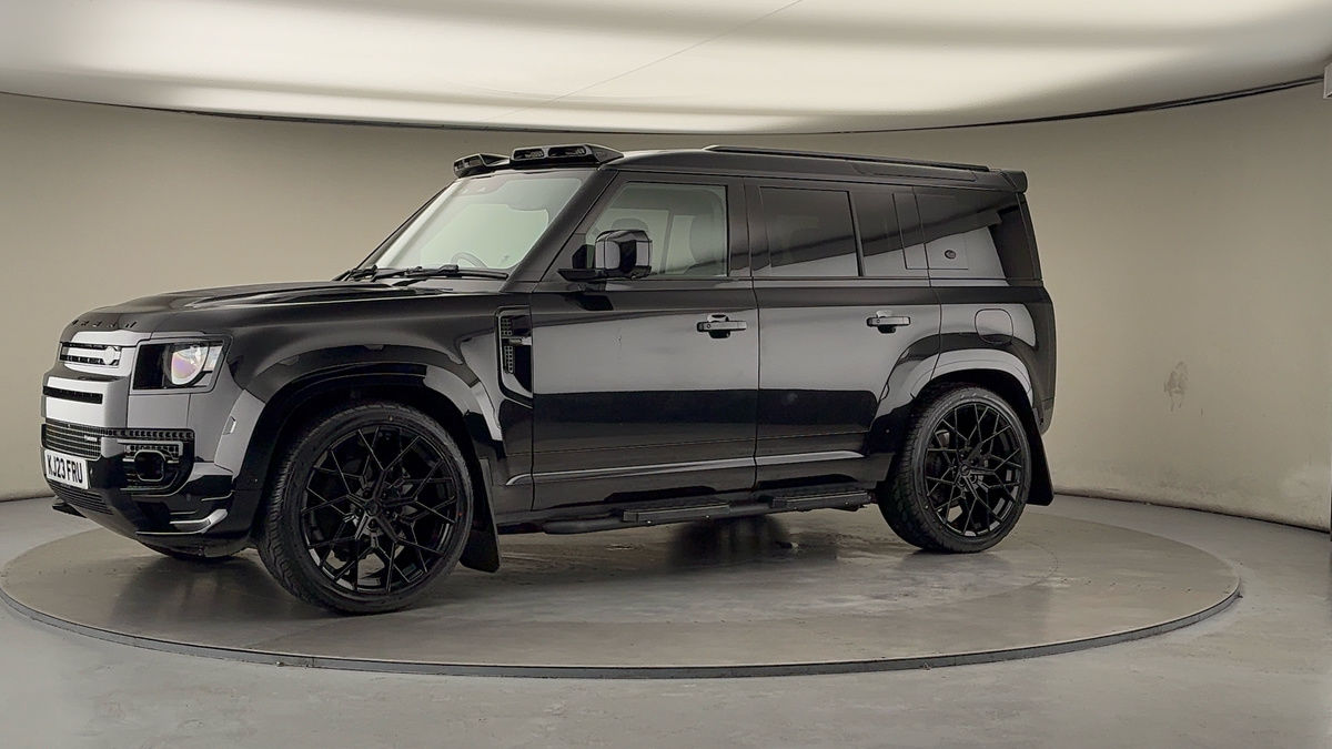 Used Land Rover Defender 110 2023 for sale - 76559621: Photo 35