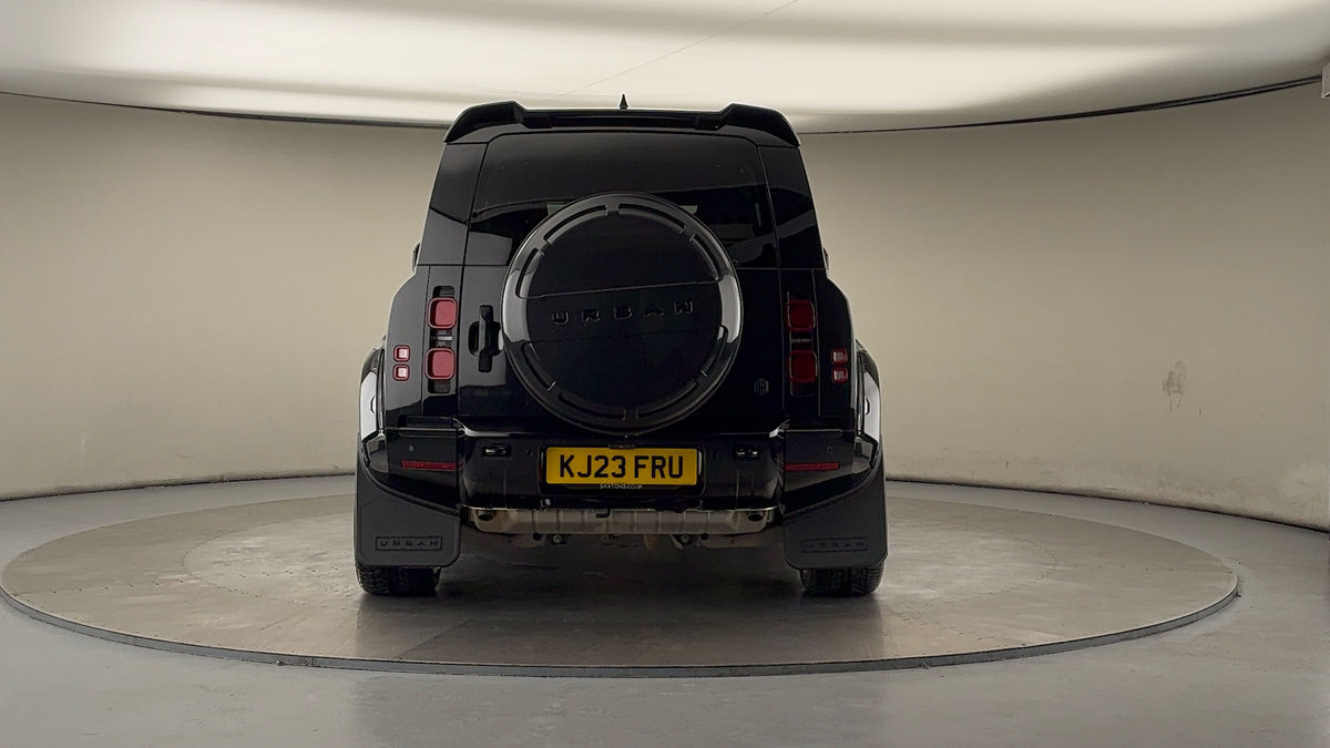 Used Land Rover Defender 110 2023 for sale - 76559621: Photo 4