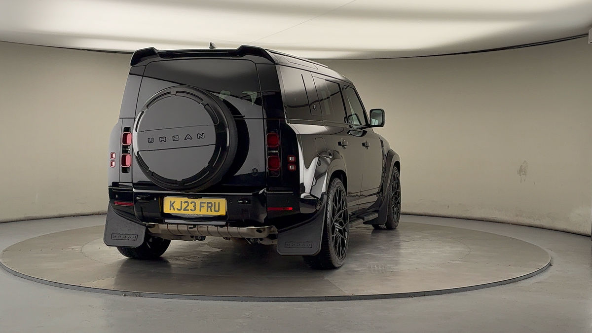 Used Land Rover Defender 110 2023 for sale - 76559621: Photo 46